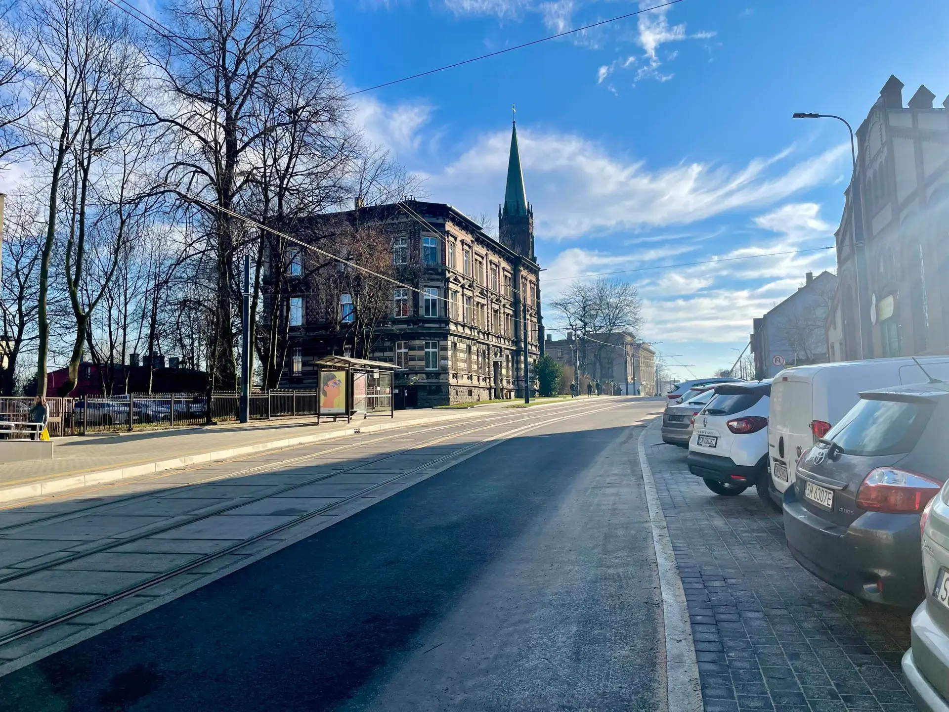 Powrót tramwaju nr 14 będzie możliwy gdy skończy się remont torów przy ul. Świerczyny (odcinek tuż przy granicy z Katowicami) i gdy wyremontowany zostanie wiadukt nad torami kolejowymi, również znajdujący się przy tej samej ulicy.